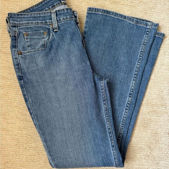 Levi Signature Mid Rise Bootcut Jeans Size 33 - Picture 2 of 10